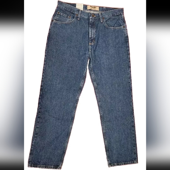 New Wrangler Authentics Mens Jeans 35 x 30 - Picture 1 of 5